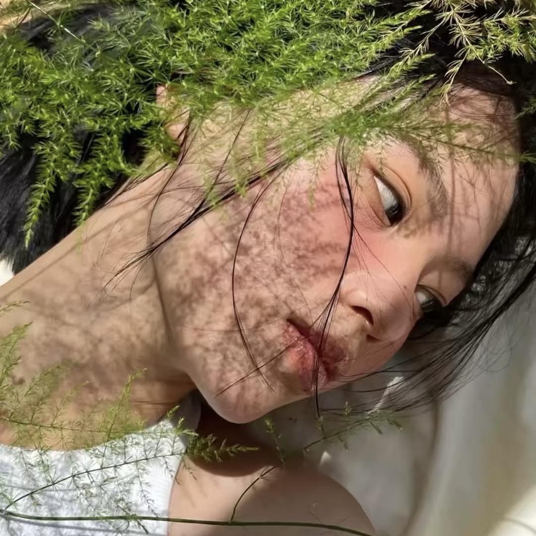 鹿鸣花莳