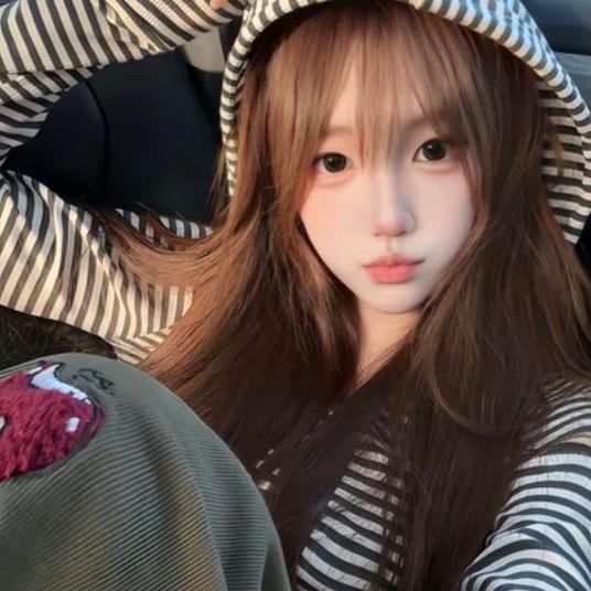 我也不太了解她.。