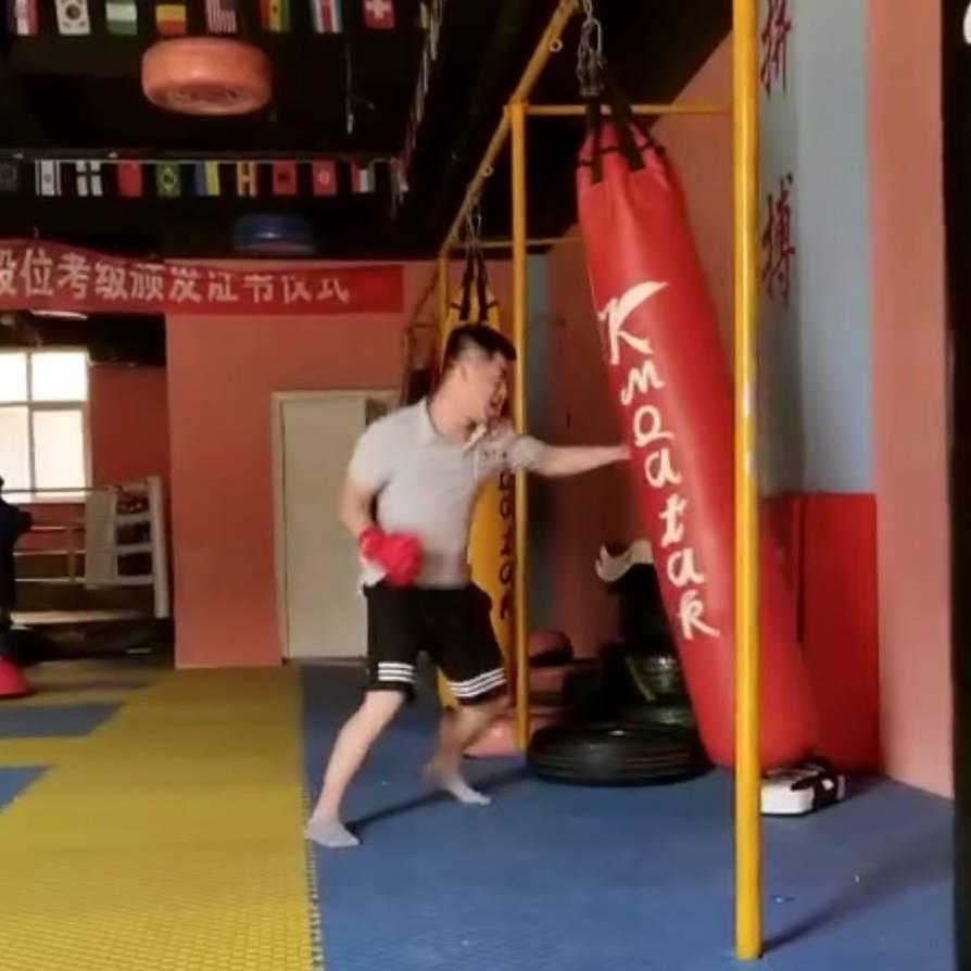 娃他三叔