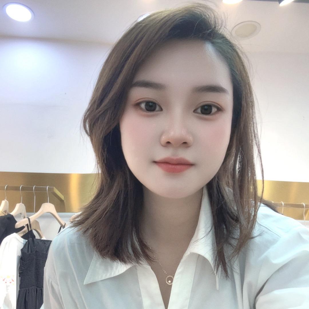好房  推荐官  阿亚