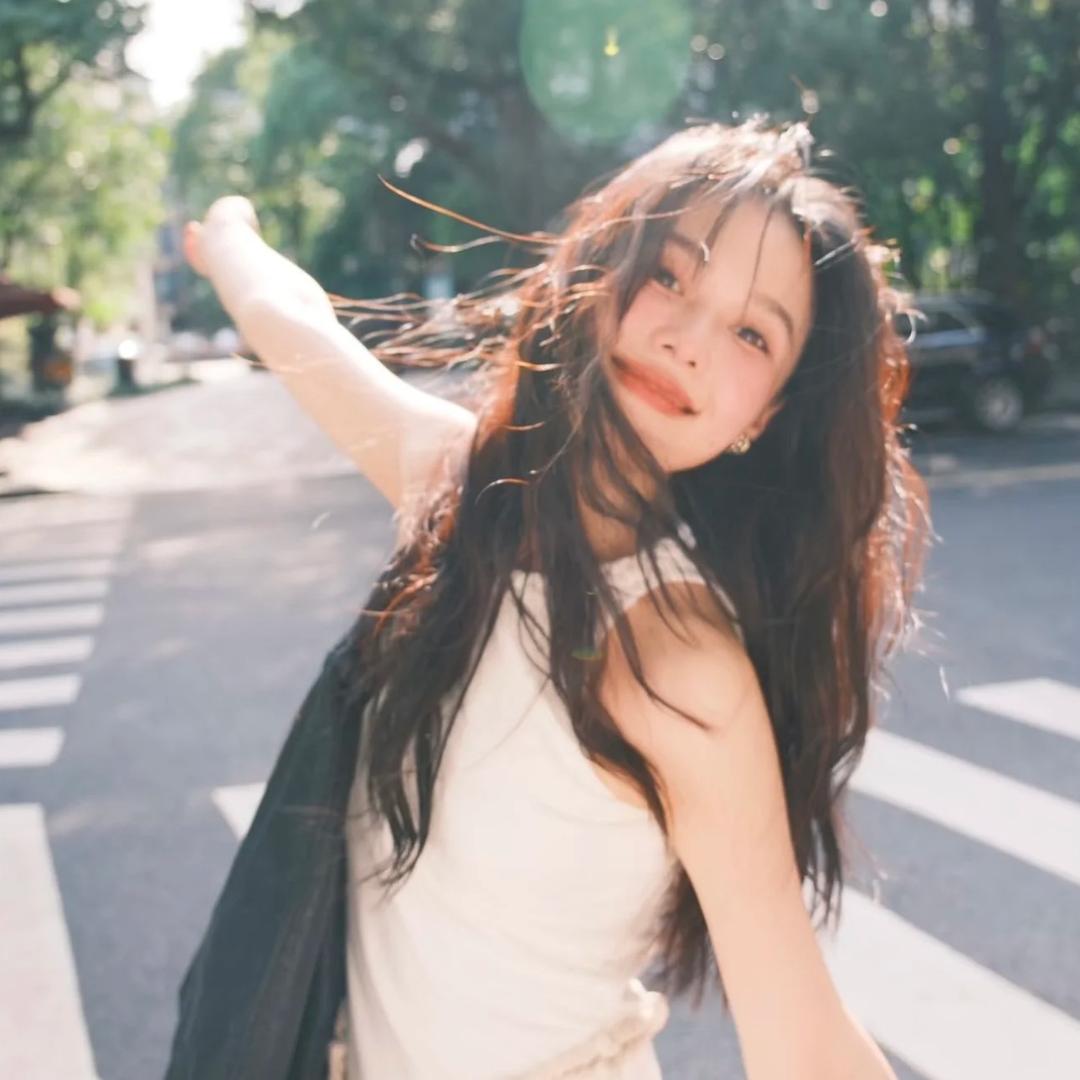 🧚‍♀️·