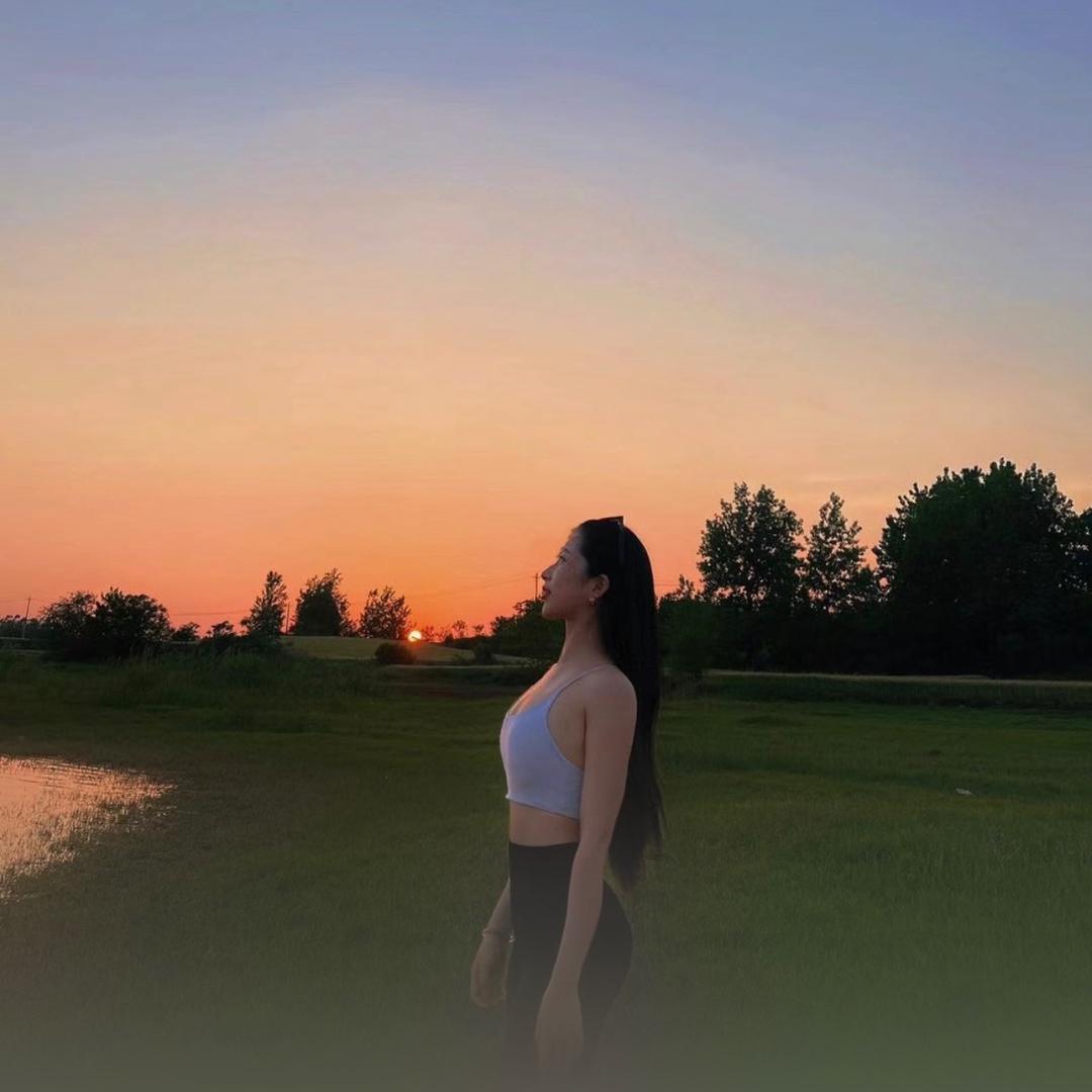 明光市闺觅瑜伽健身店