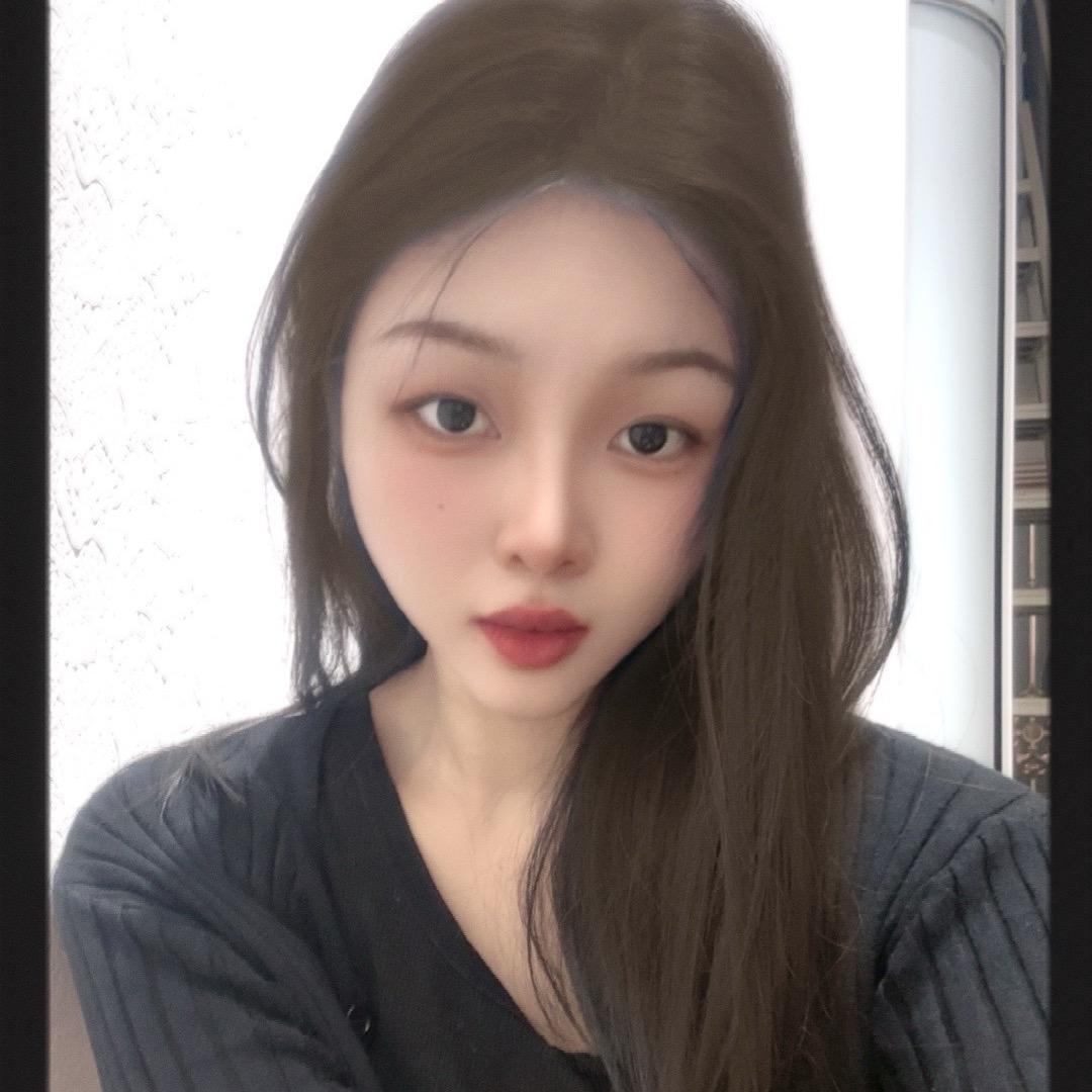 @女主角女装
