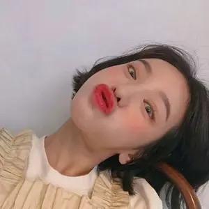 小秃秀