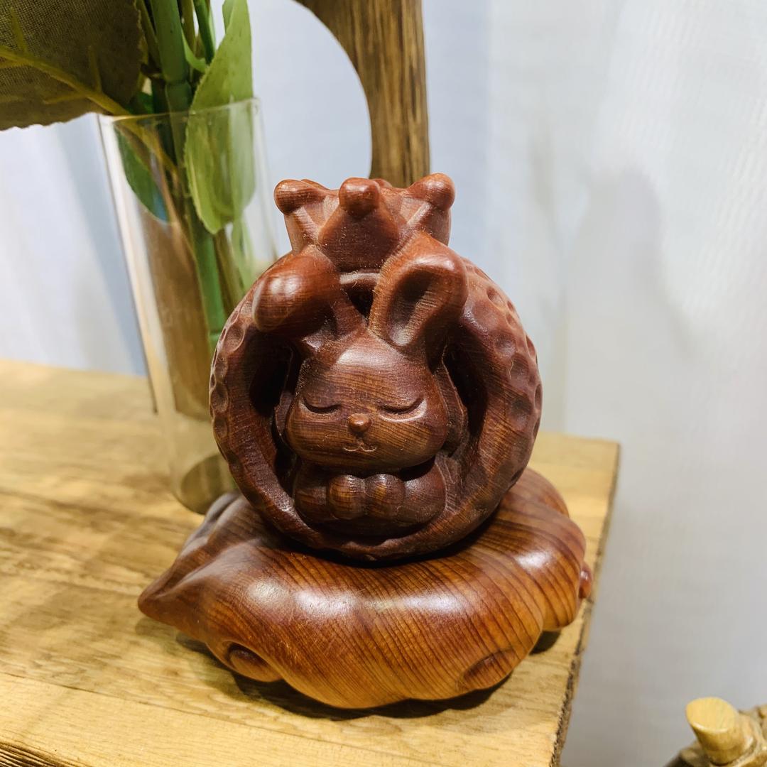 锤小妈崖柏工艺品