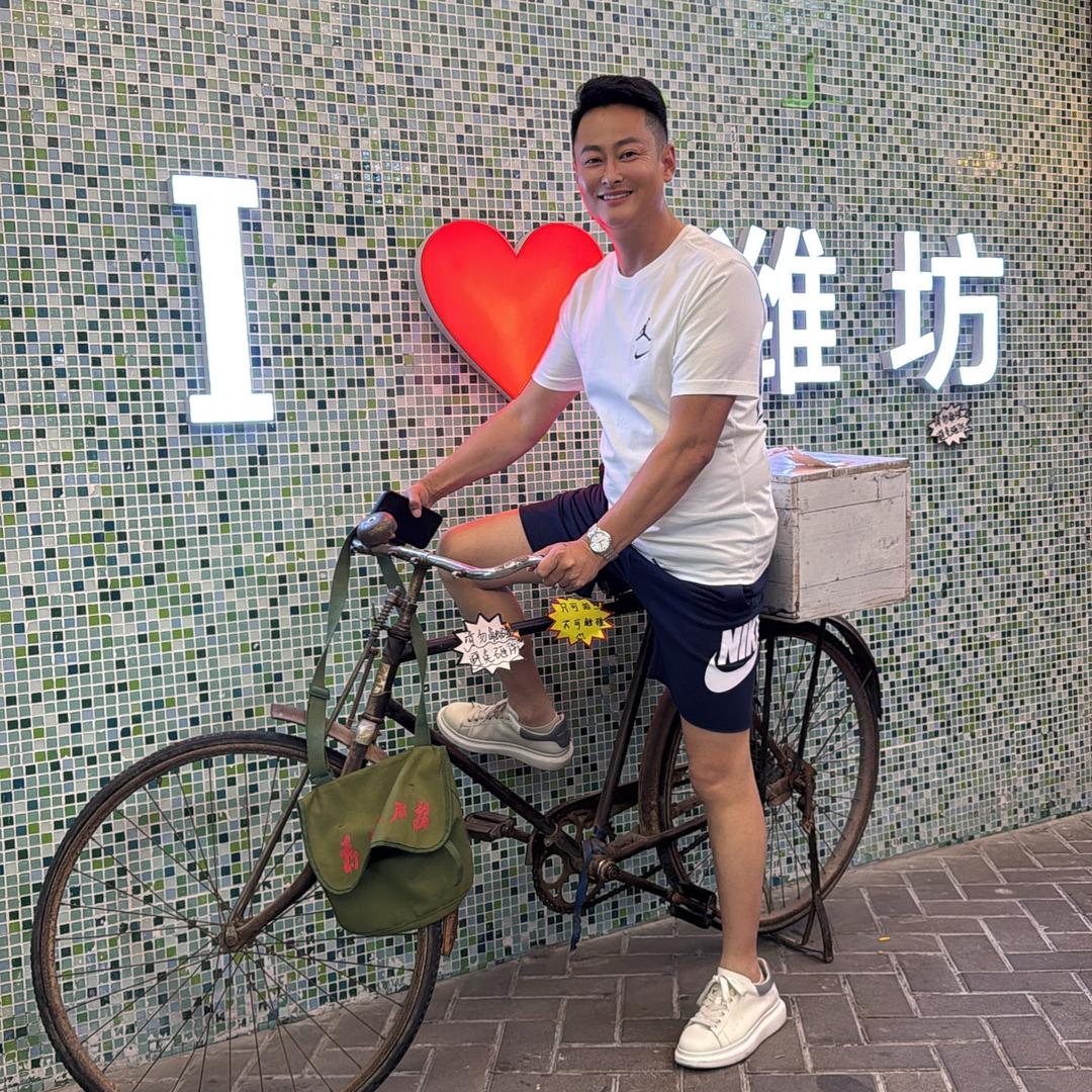 万锦名车胡大洋