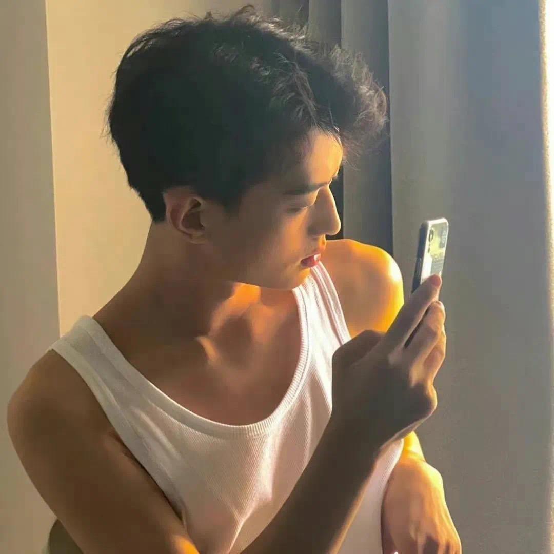 与，