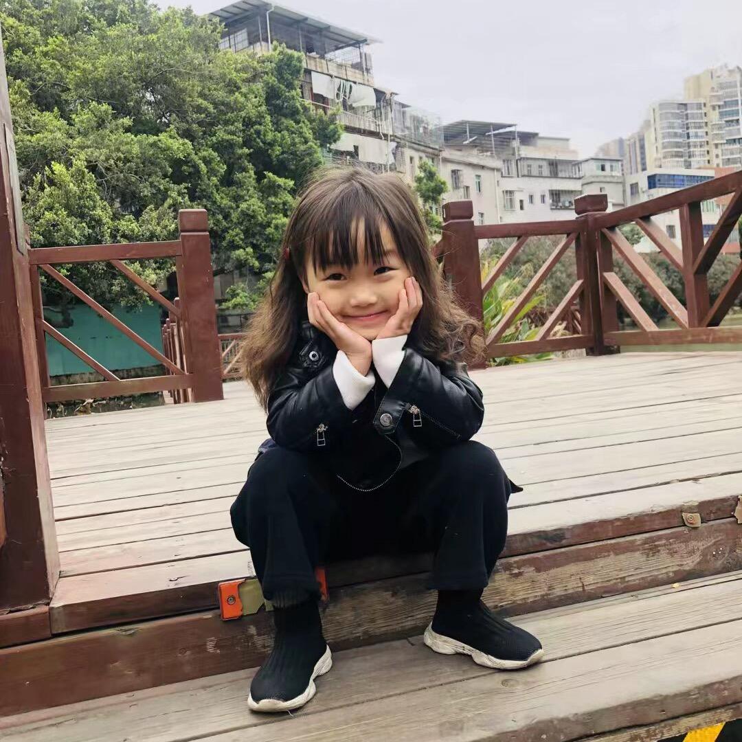 超可爱的小波妞