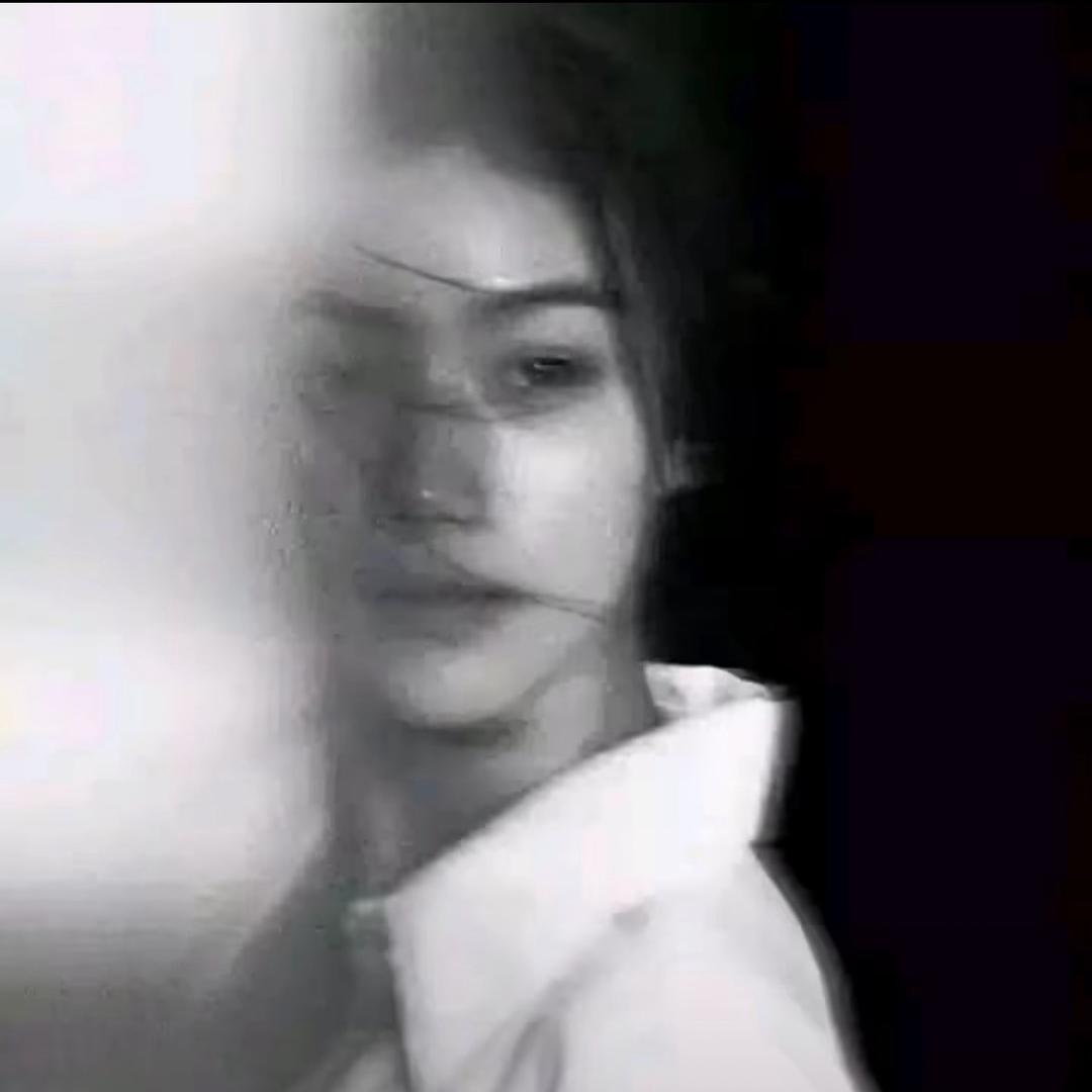 D-
