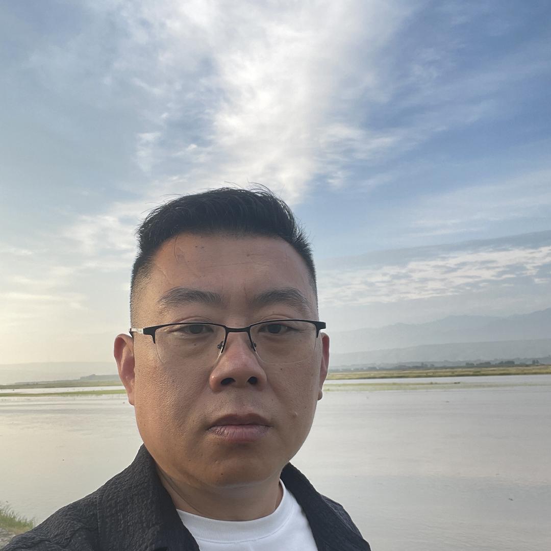 芮城做装修的阿峰