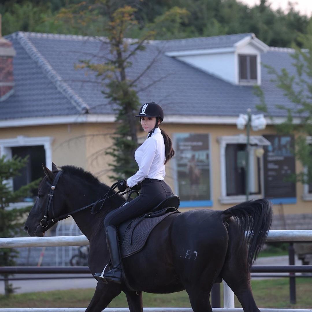 张佳黛✨⁸²⁸