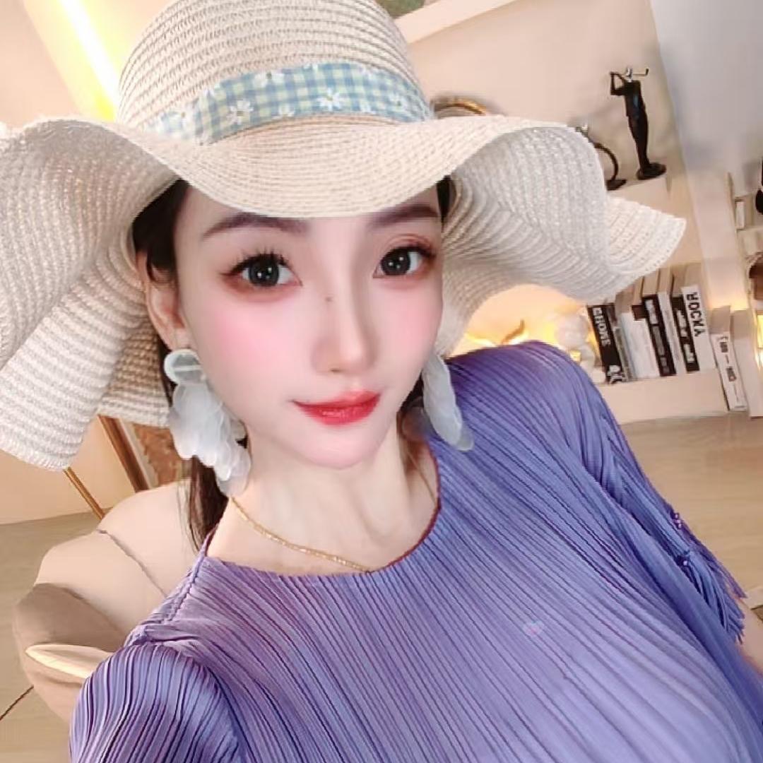 沙姐褶衣服饰