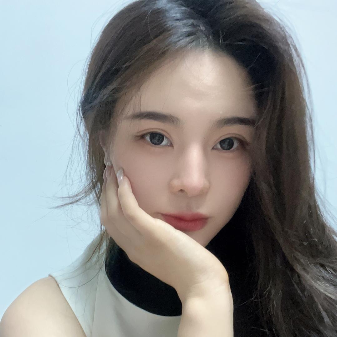 憨憨雪宝儿💕