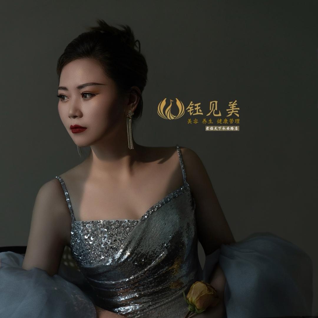 美业魔术师🧙‍♀️（钰见美仰龙湾店）
