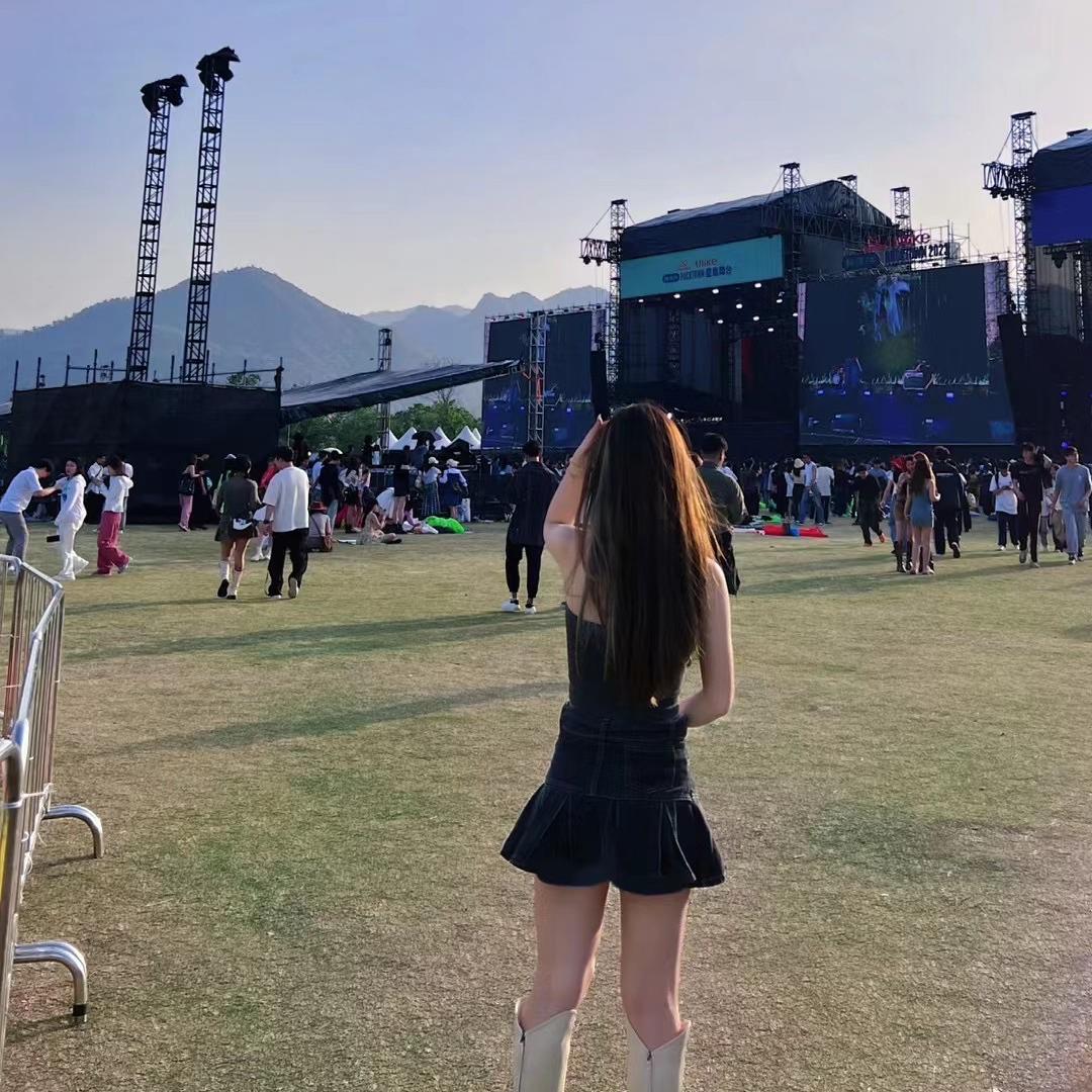 小李很有鞋
