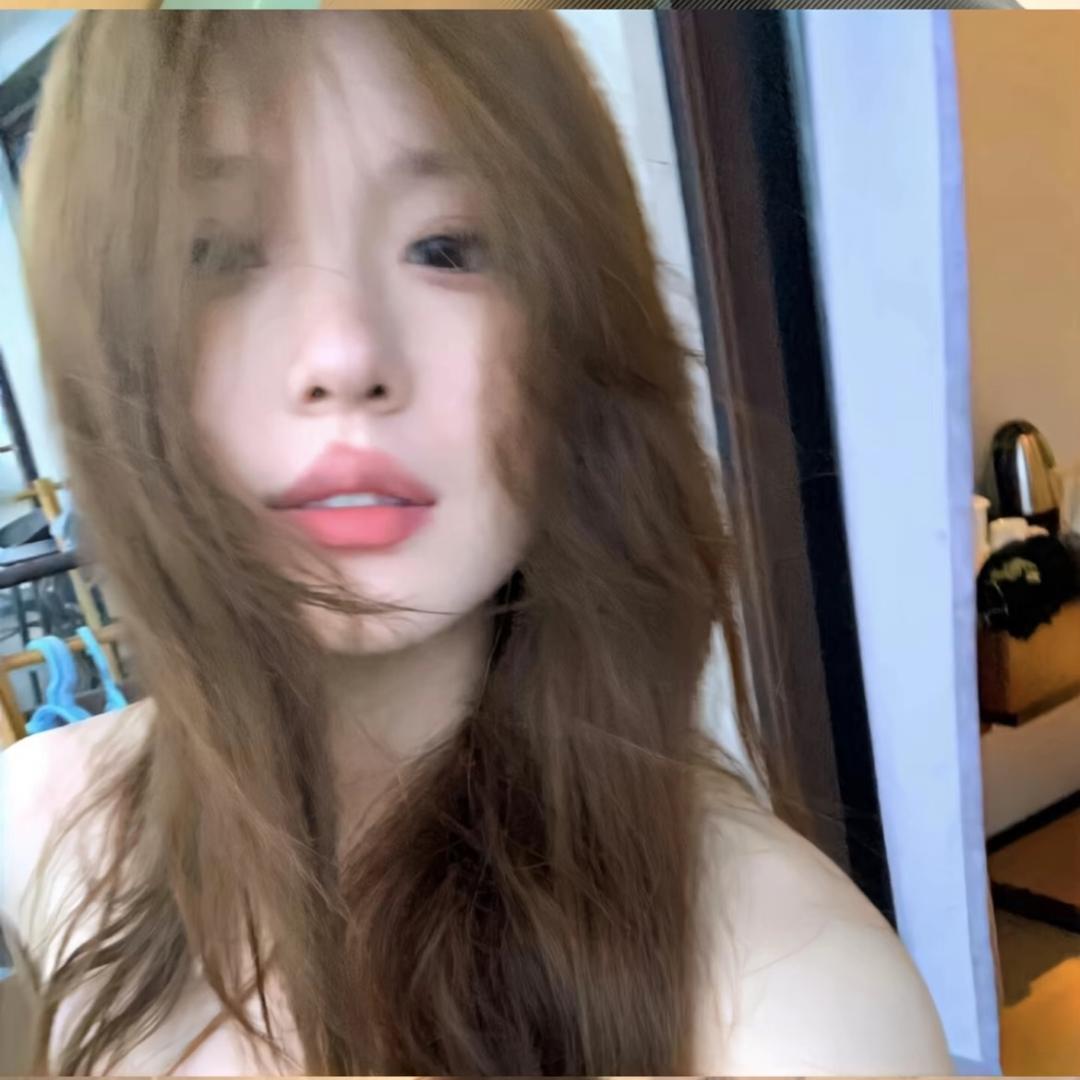 钮钴禄彤