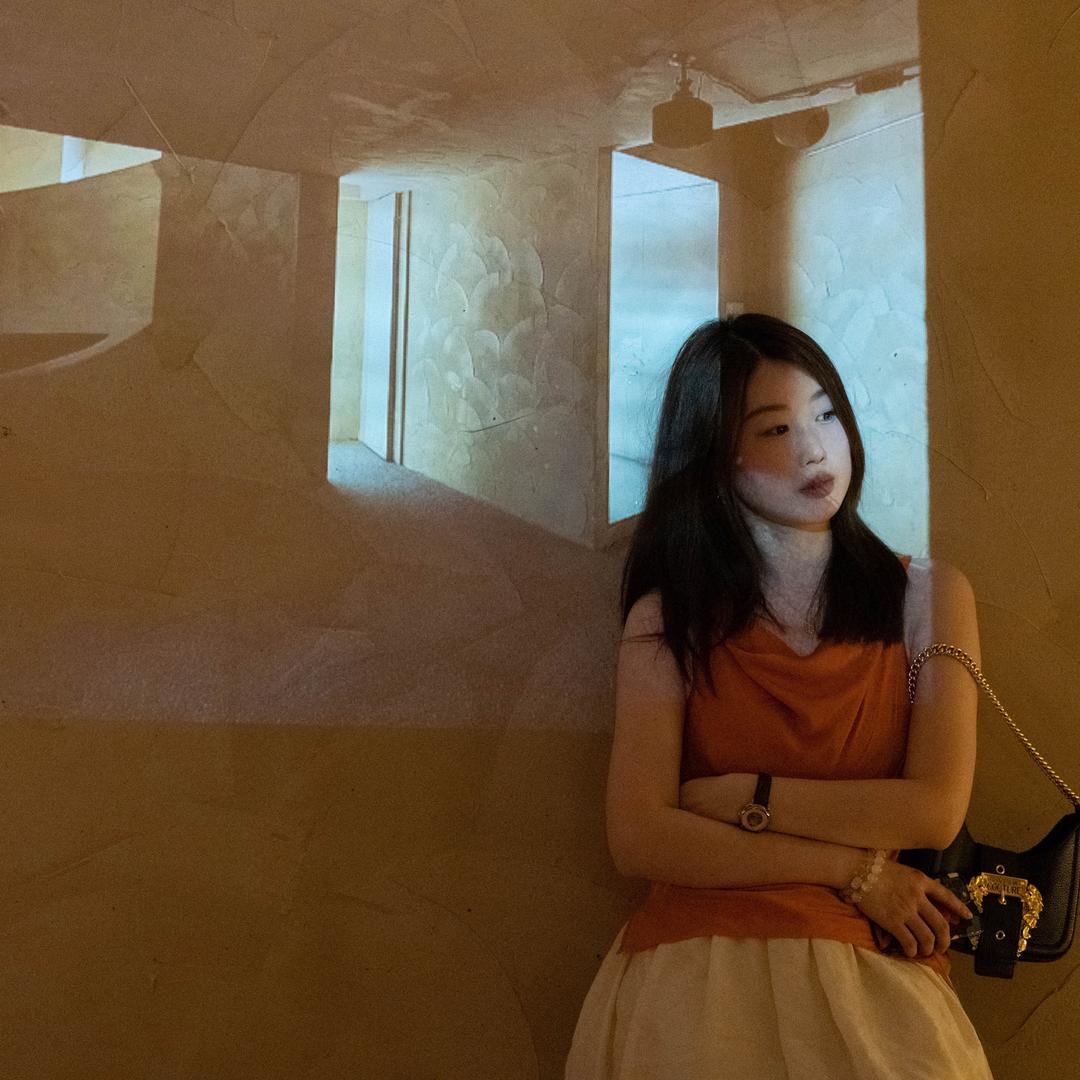 𝑺𝒆𝒍𝒆𝒏𝒆.