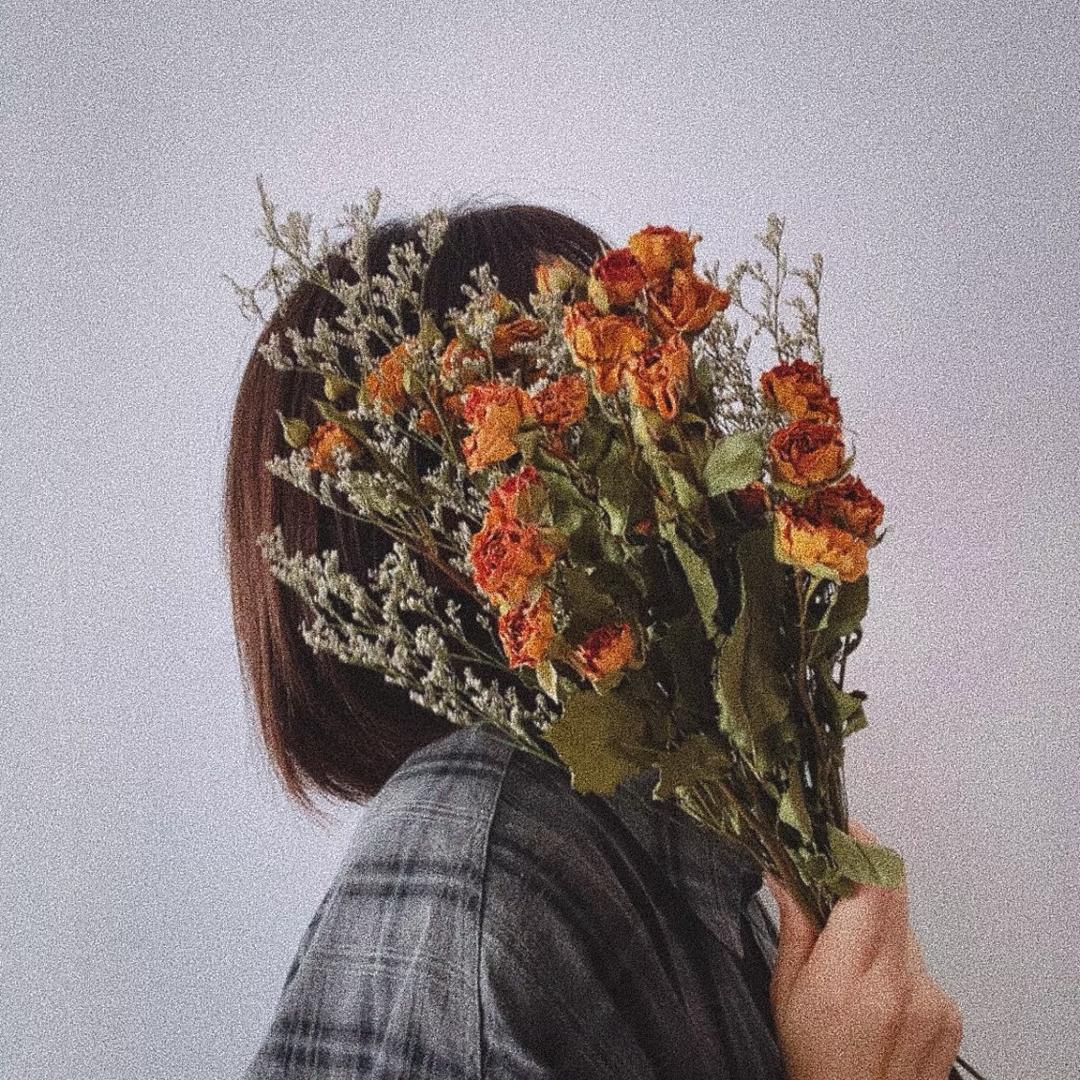 不哭不鬧不炫耀