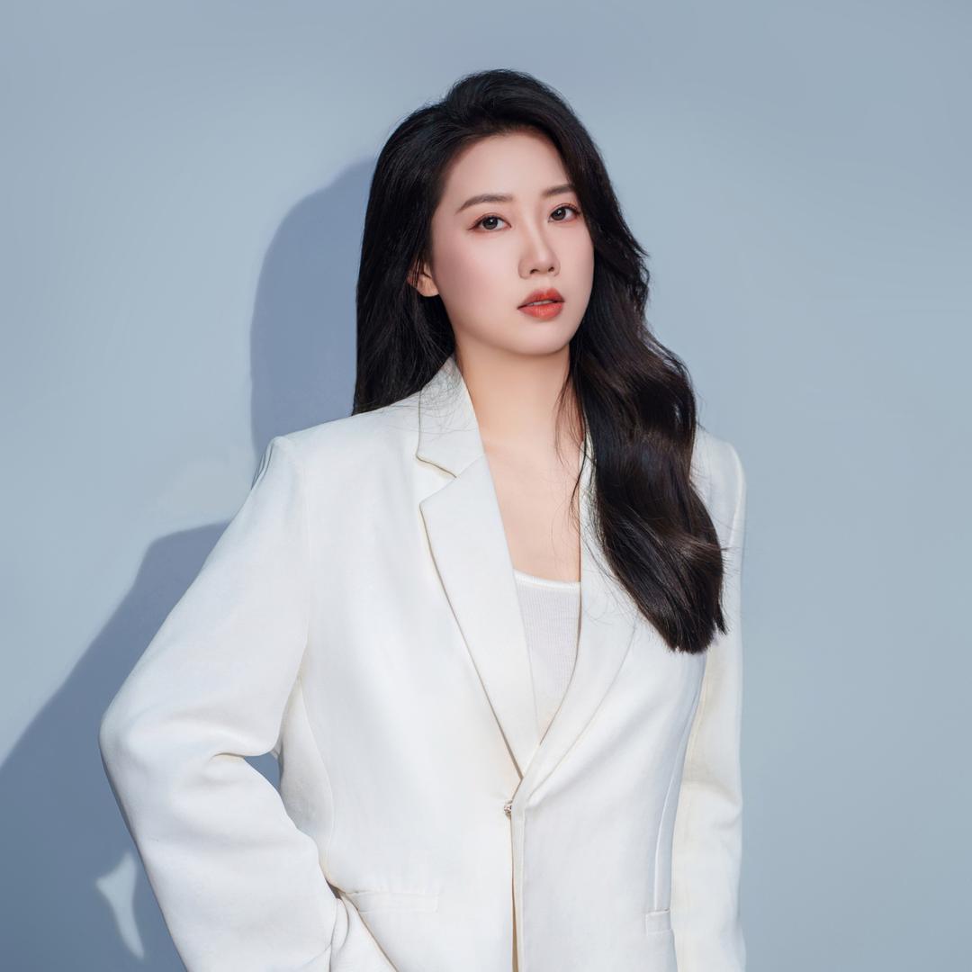 爱化妆的美雪～