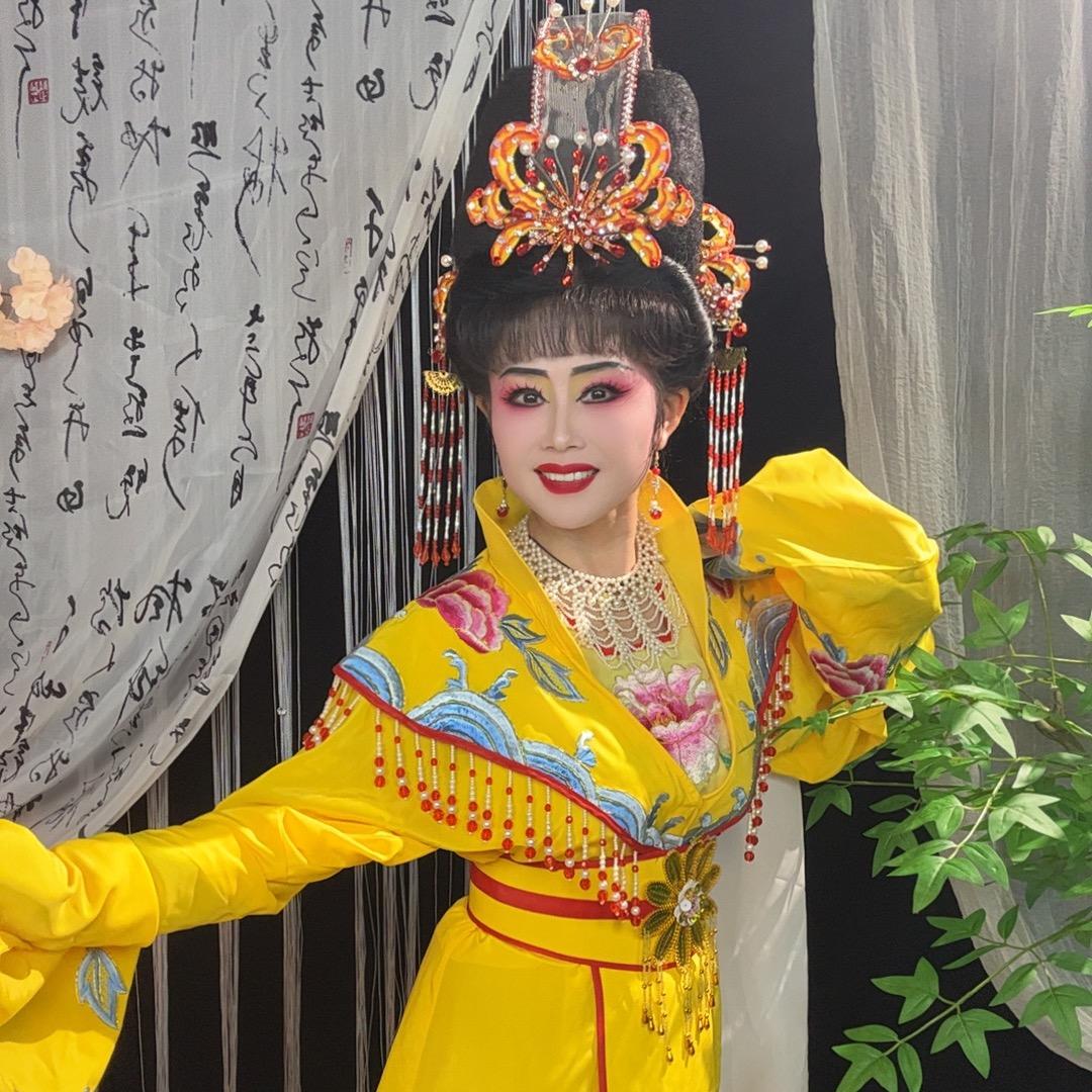 阳戏陈红