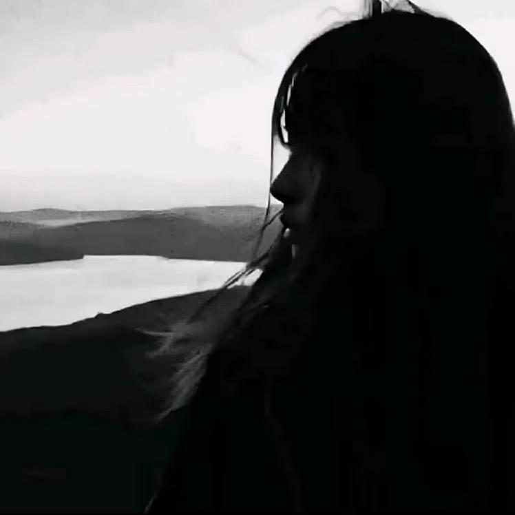 ㅤㅤㅤㅤㅤㅤ齐刘海