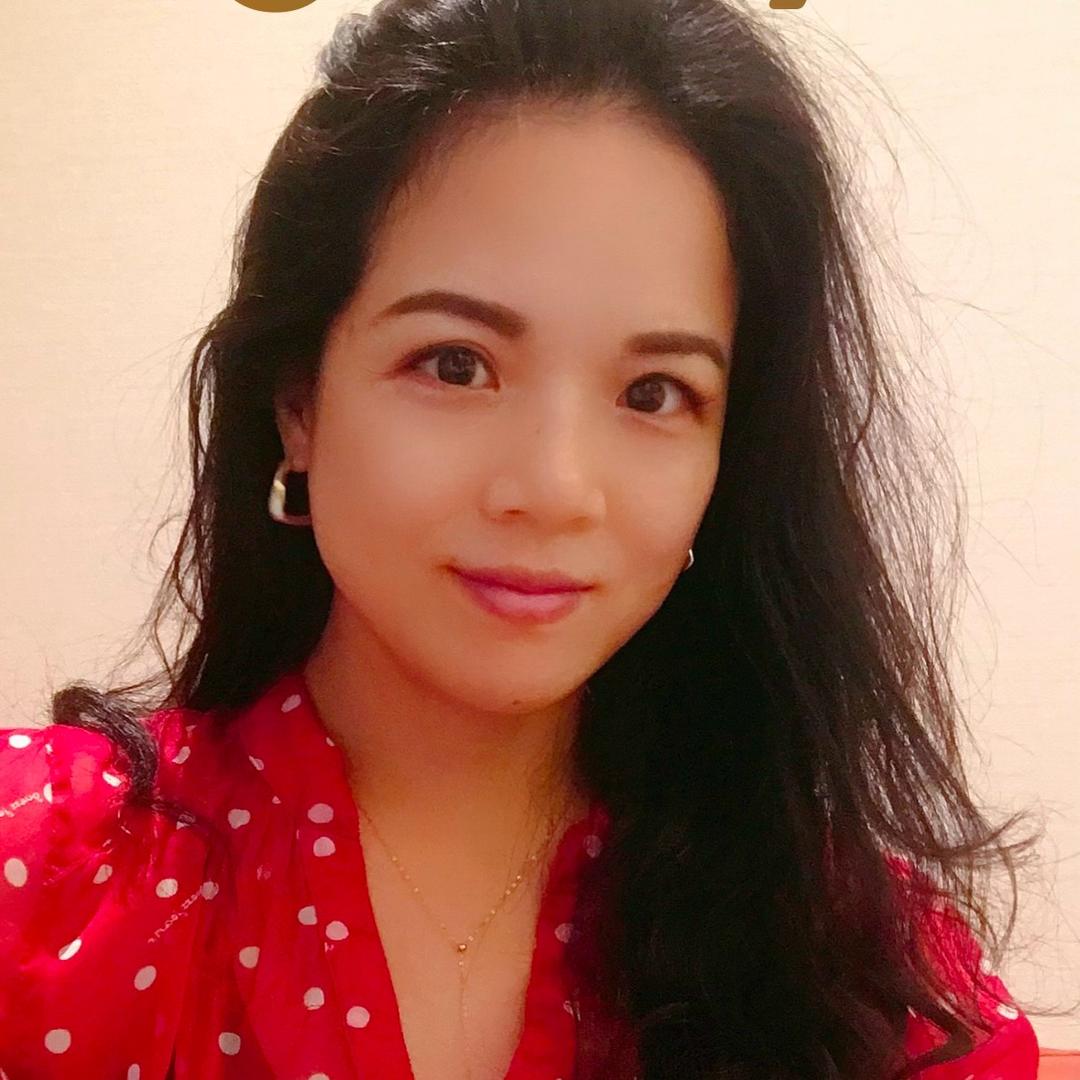 云游山海的小姐姐