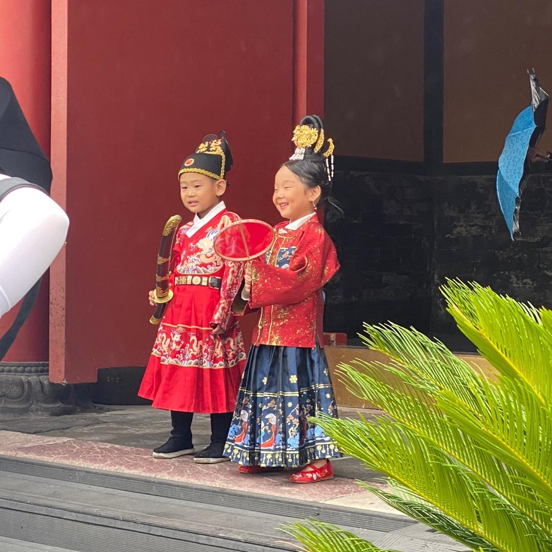远方灯塔
