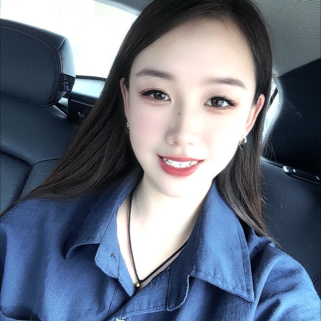 俏俏