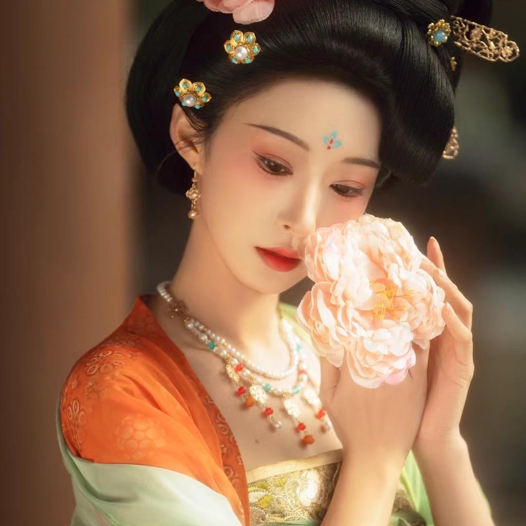 沁墨汉服妆造摄影馆