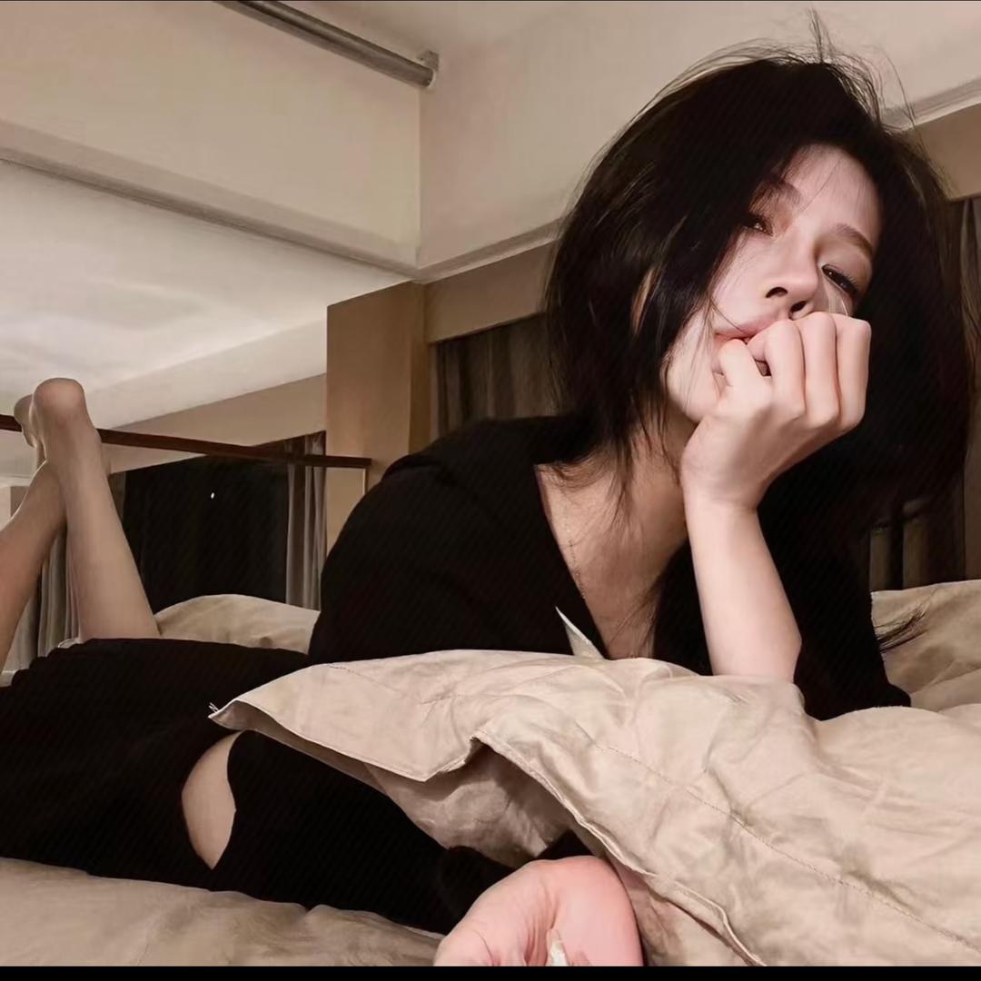 前女友闺蜜爱上我发现我是男同