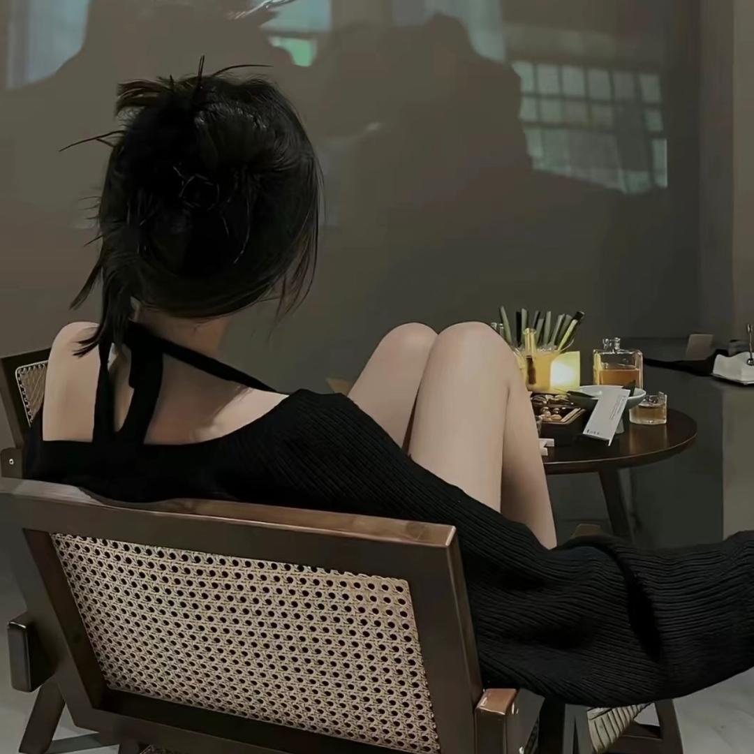小羽.