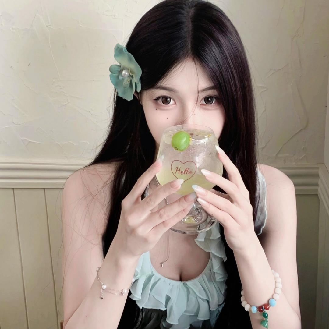 小兔妮妮