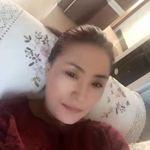 蒙古小阿姨（有橱窗）