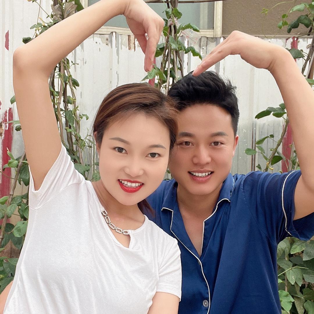 盼盼两口子@抖音