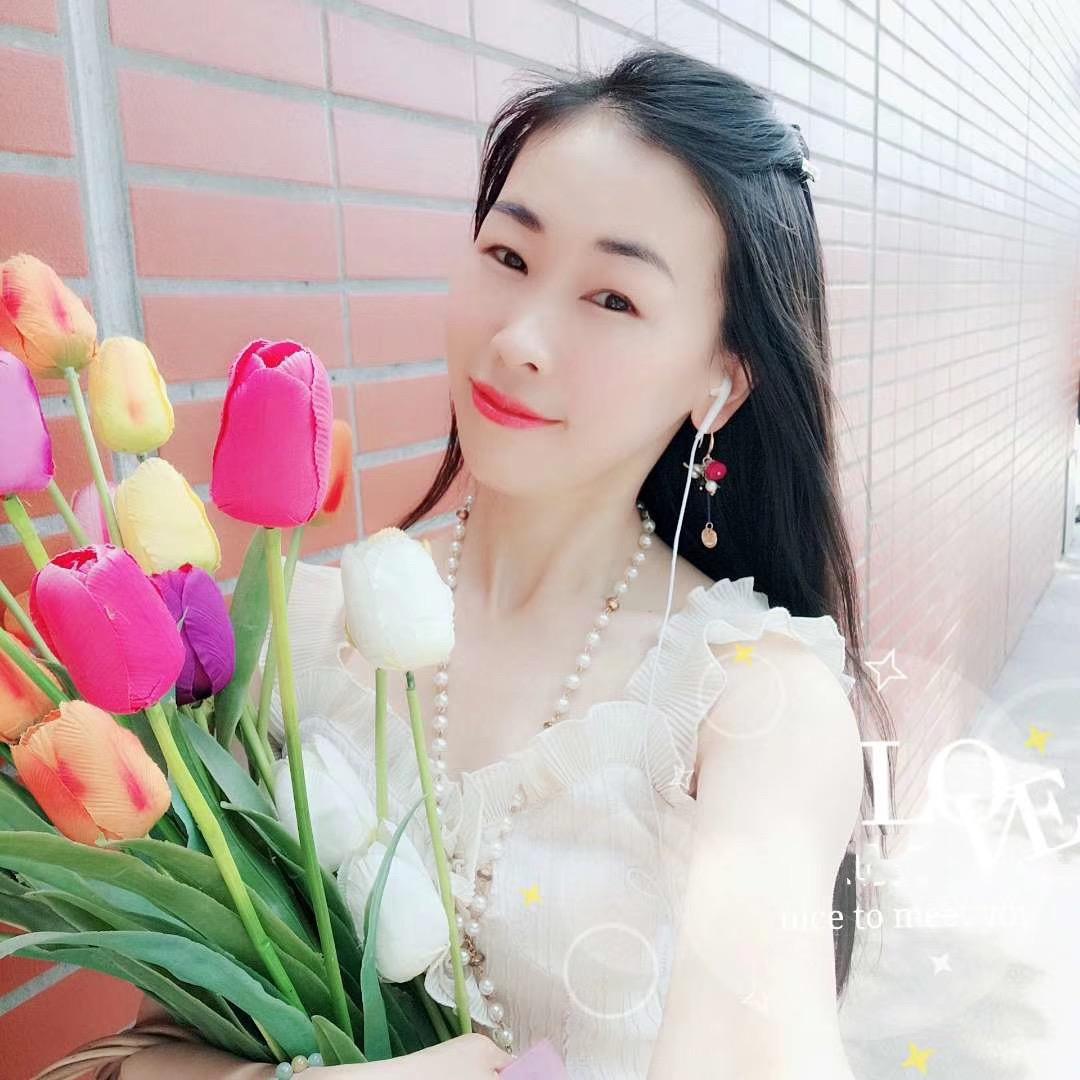 @胡七七