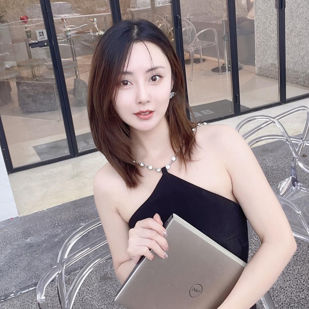 苒苒