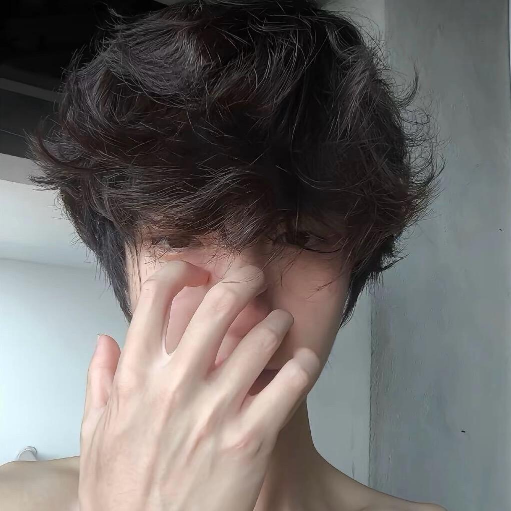 我吃饭时不饿、