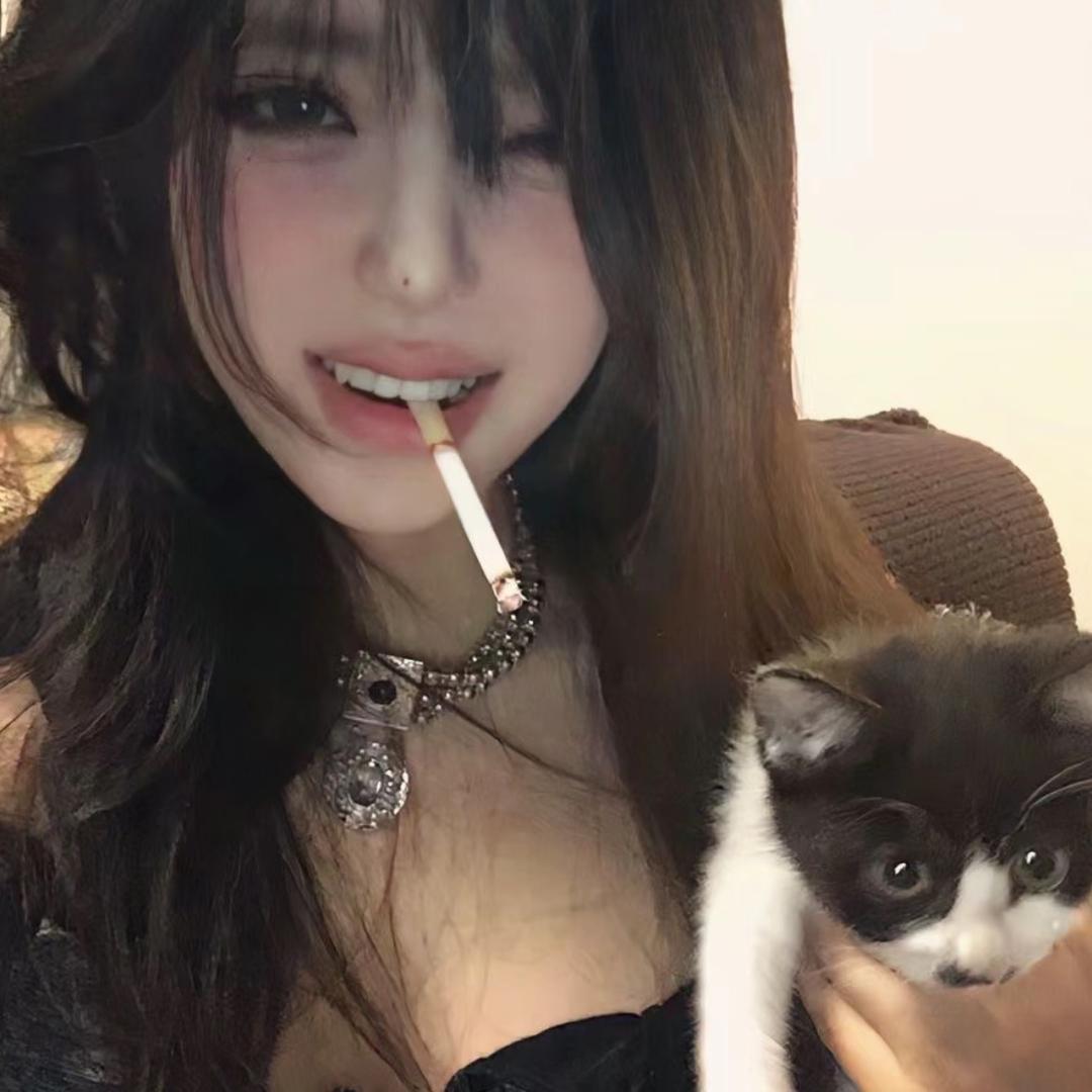 Umiji小欣（穿孔师）