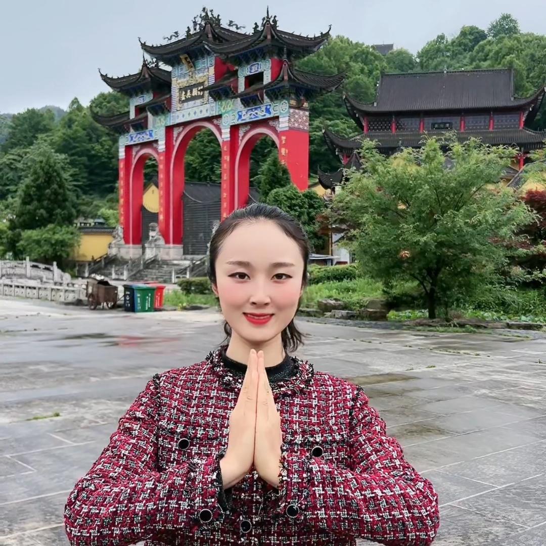 九华山坐忘山里民宿周宇（肉身宝殿店）