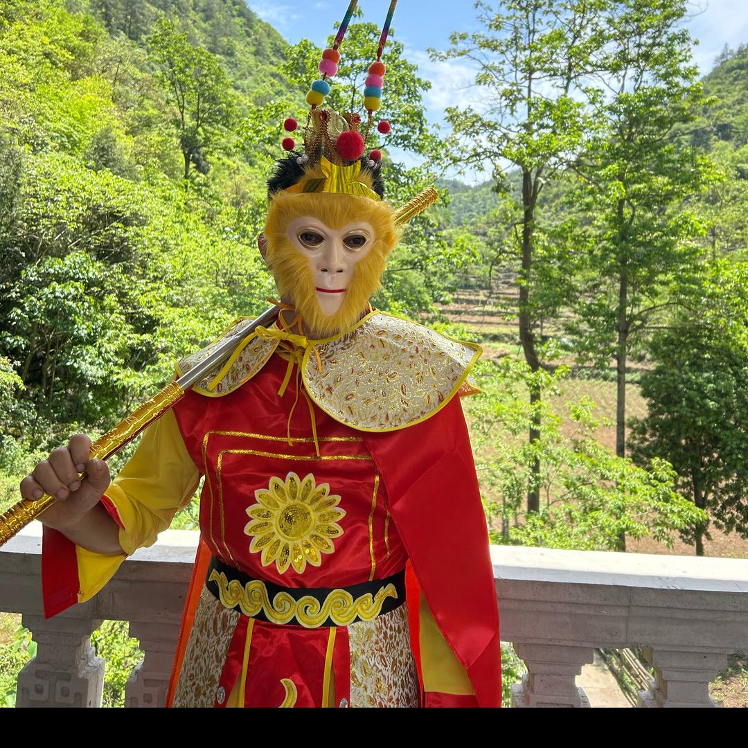 震东（为妈妈努力）