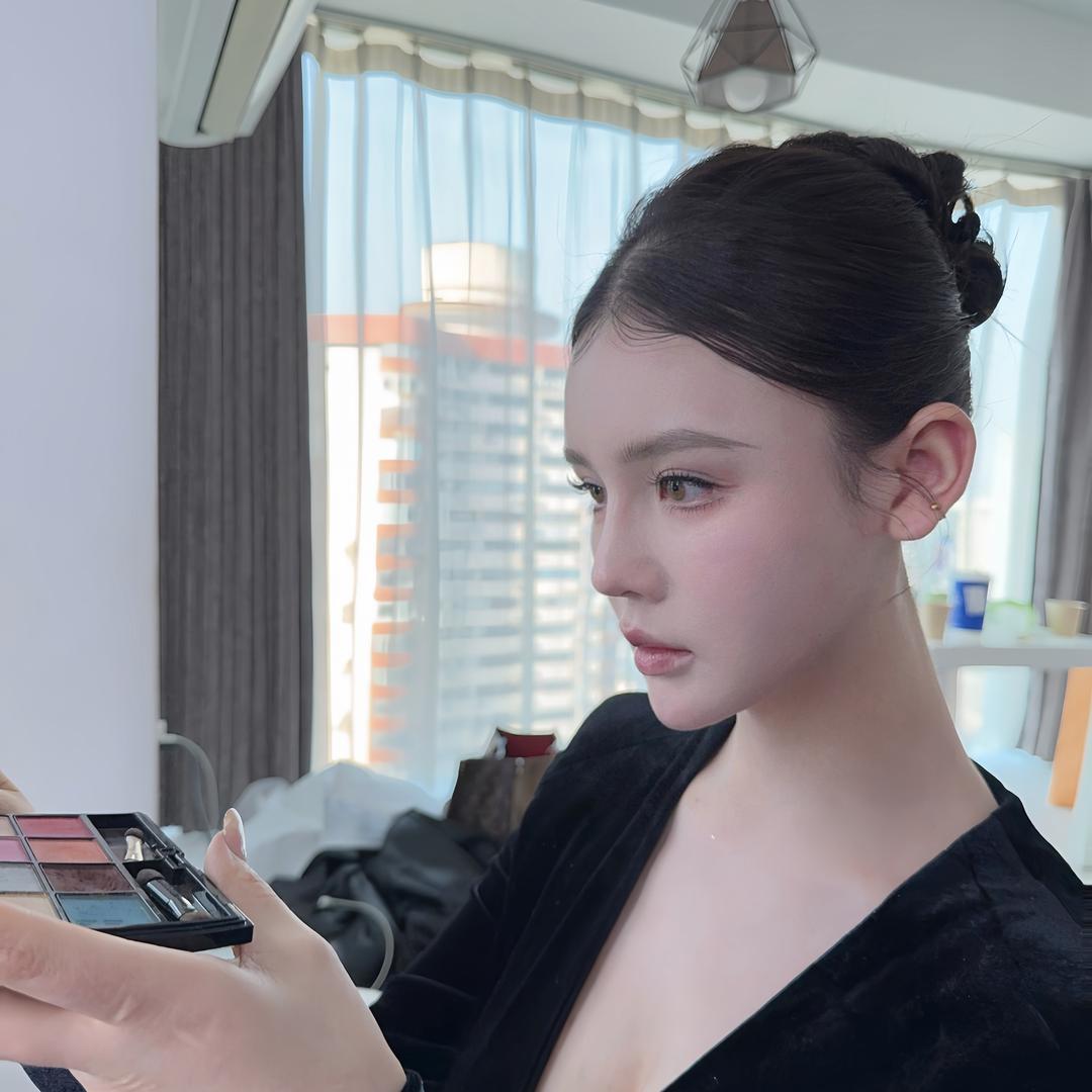 🌻凡小予 混血骨幼美