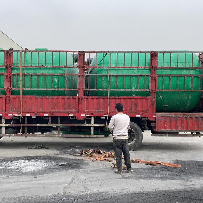 金阳木玻璃钢化粪池厂家