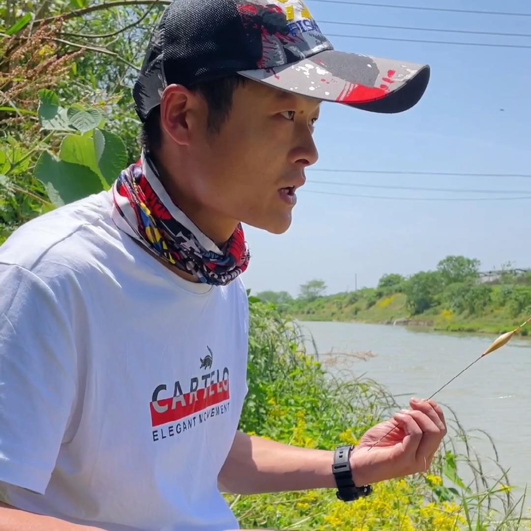 刘大宝钓鱼