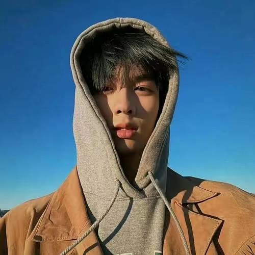 白羊男