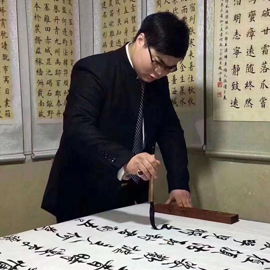 赵静雅双笔书法