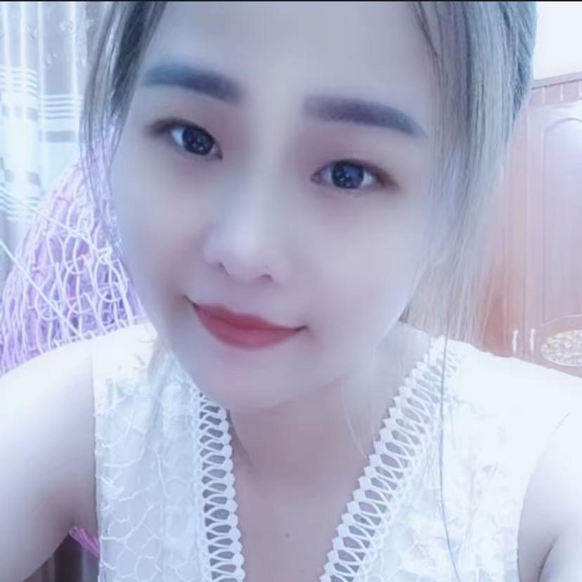 裙👉诗诗