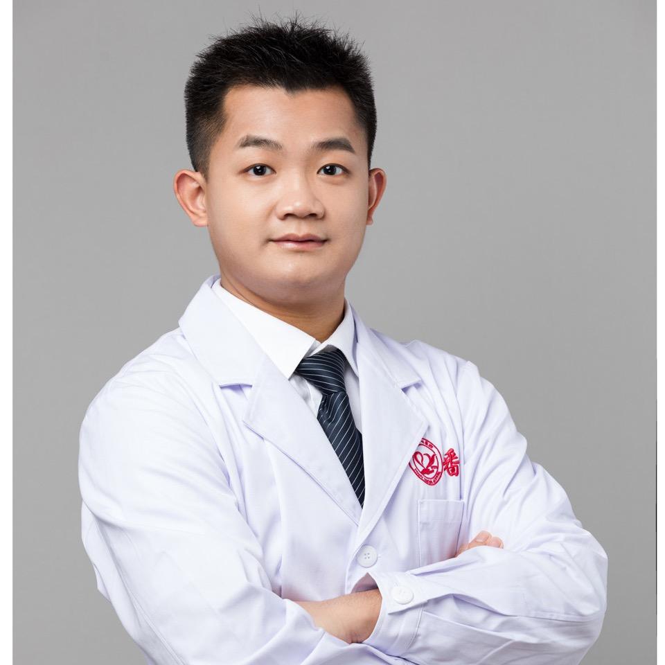 脊柱外科张俊辉