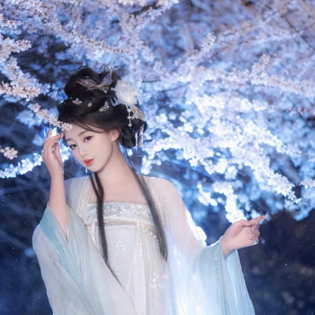 慧慧。
