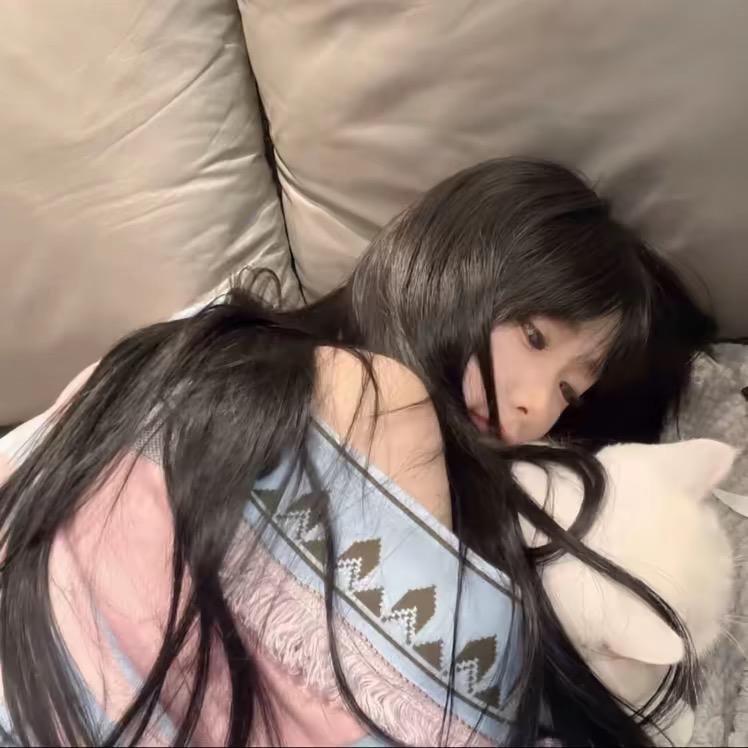 吱吱