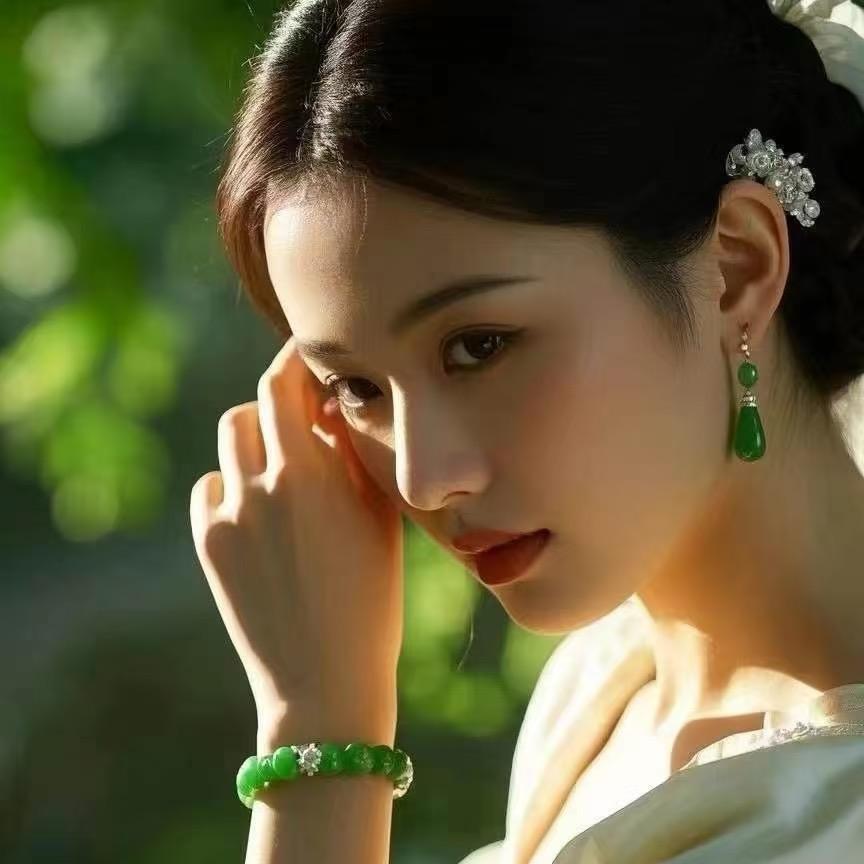 芸熙珠宝小瑜甄选